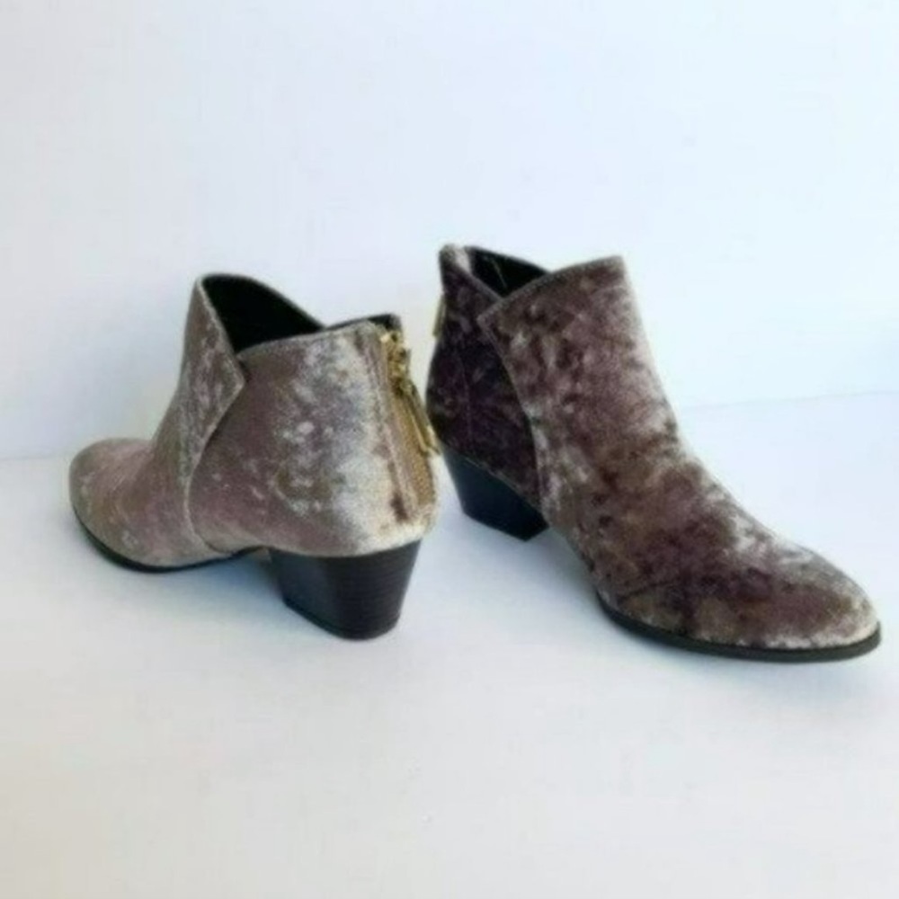 QUPID Crushed Velvet Mauve Summer Winter Casual Bootie Size 6 1/2 Brand New - Picture 3 of 6